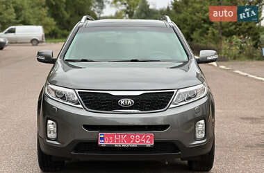 Внедорожник / Кроссовер Kia Sorento 2014 в 