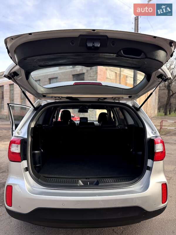 Внедорожник / Кроссовер Kia Sorento 2013 в Одессе