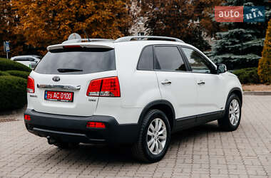 Внедорожник / Кроссовер Kia Sorento 2010 в 