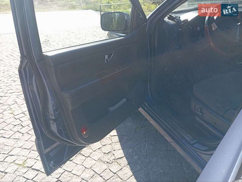 Позашляховик / Кросовер Kia Sorento 2006 в Тернополі