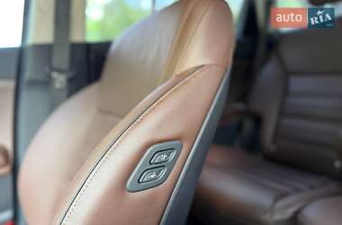 Позашляховик / Кросовер Kia Sorento 2017 в 