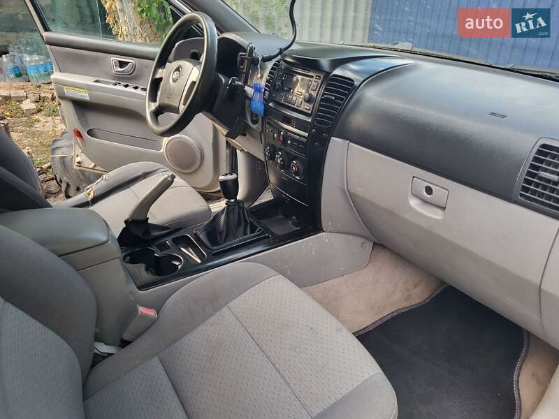 Внедорожник / Кроссовер Kia Sorento 2003 в Павлограде