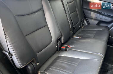 Внедорожник / Кроссовер Kia Sorento 2012 в 