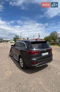 Внедорожник / Кроссовер Kia Sorento 2019 в 
