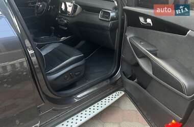Внедорожник / Кроссовер Kia Sorento 2019 в 