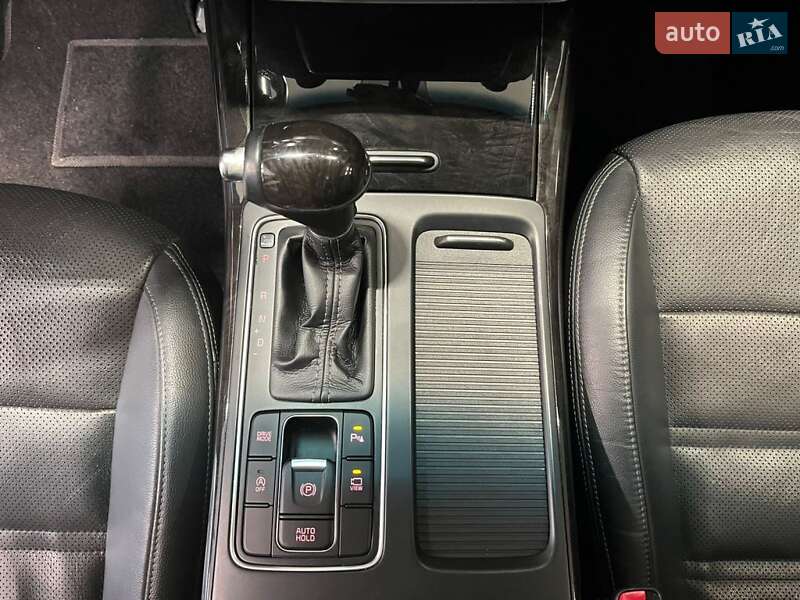 Внедорожник / Кроссовер Kia Sorento 2015 в Одессе