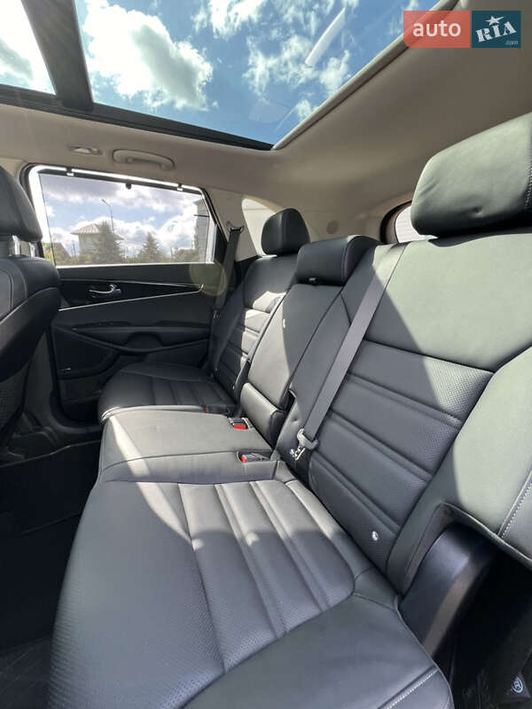 Позашляховик / Кросовер Kia Sorento 2017 в Луцьку фото 28 Позашляховик / Кросовер Kia Sorento 2017 в Луцьку