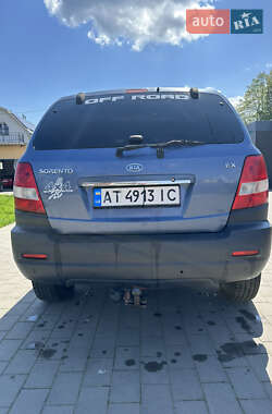 Внедорожник / Кроссовер Kia Sorento 2005 в 