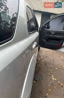 Внедорожник / Кроссовер Kia Sorento 2008 в 