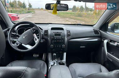 Внедорожник / Кроссовер Kia Sorento 2012 в 