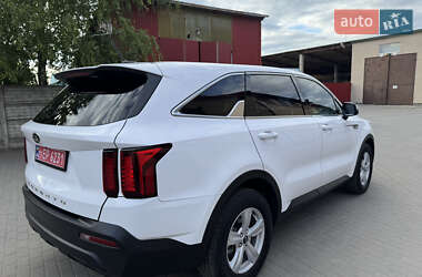 Позашляховик / Кросовер Kia Sorento 2021 в 