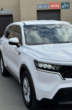 Позашляховик / Кросовер Kia Sorento 2021 в 