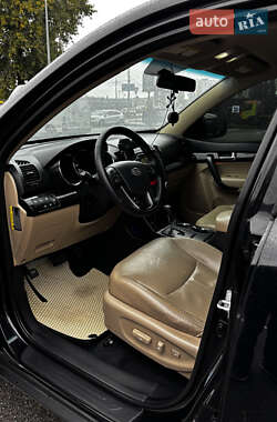Внедорожник / Кроссовер Kia Sorento 2010 в 