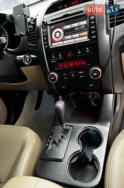 Внедорожник / Кроссовер Kia Sorento 2010 в 