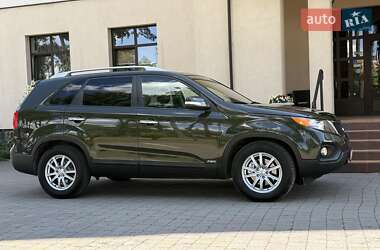 Внедорожник / Кроссовер Kia Sorento 2010 в 
