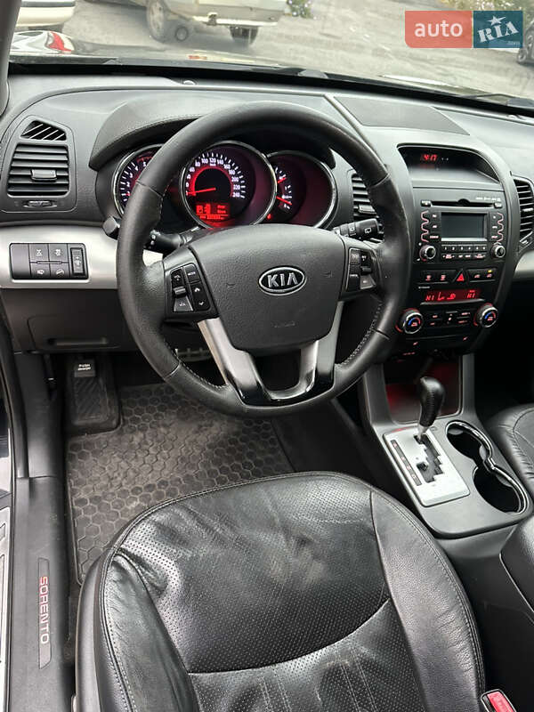 Позашляховик / Кросовер Kia Sorento 2011 в Полтаві фото 12 Позашляховик / Кросовер Kia Sorento 2011 в Полтаві