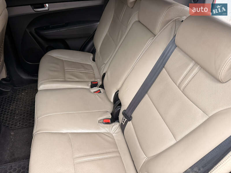 Позашляховик / Кросовер Kia Sorento 2013 в Києві фото 9 Позашляховик / Кросовер Kia Sorento 2013 в Києві