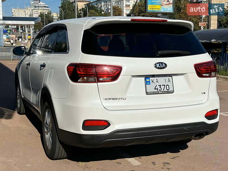 Внедорожник / Кроссовер Kia Sorento 2019 в Киеве фото 10 Внедорожник / Кроссовер Kia Sorento 2019 в Киеве