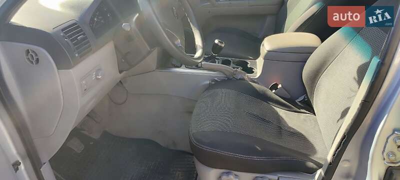 Позашляховик / Кросовер Kia Sorento 2004 в Ужгороді фото 15 Позашляховик / Кросовер Kia Sorento 2004 в Ужгороді