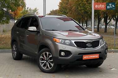 Внедорожник / Кроссовер Kia Sorento 2011 в 
