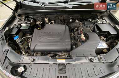 Внедорожник / Кроссовер Kia Sorento 2011 в 