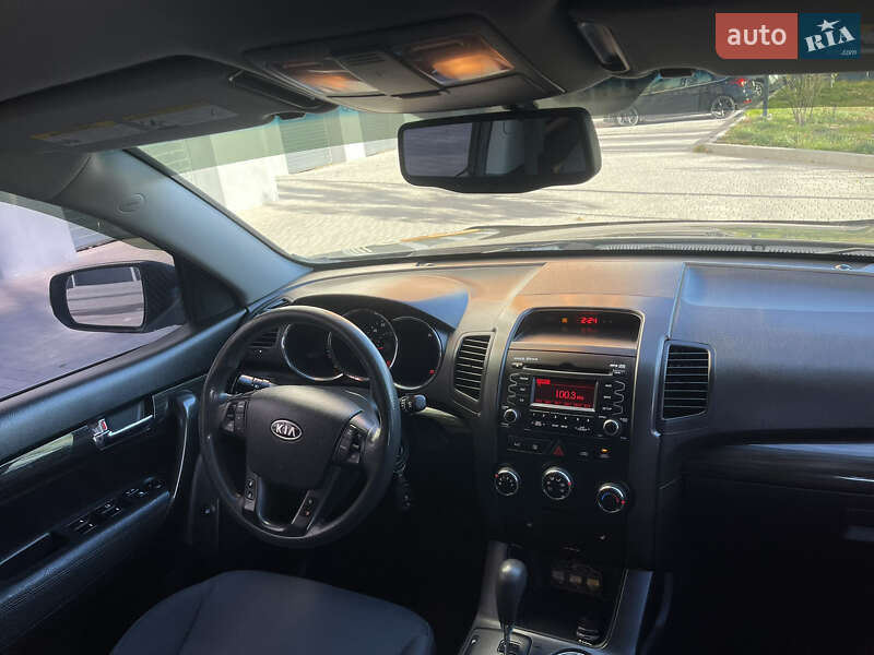 Позашляховик / Кросовер Kia Sorento 2011 в Вінниці фото 12 Позашляховик / Кросовер Kia Sorento 2011 в Вінниці