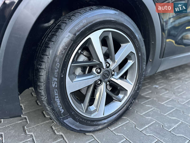 Внедорожник / Кроссовер Kia Sorento 2015 в Владимире