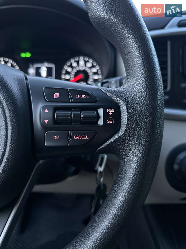 Внедорожник / Кроссовер Kia Sorento 2015 в Владимире