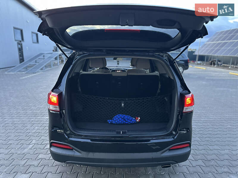 Внедорожник / Кроссовер Kia Sorento 2015 в Владимире