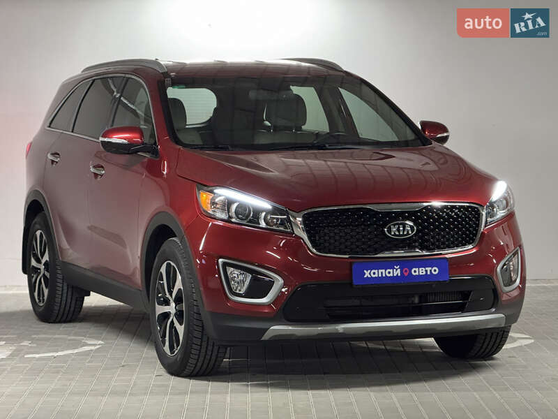 Позашляховик / Кросовер Kia Sorento 2016 в Києві