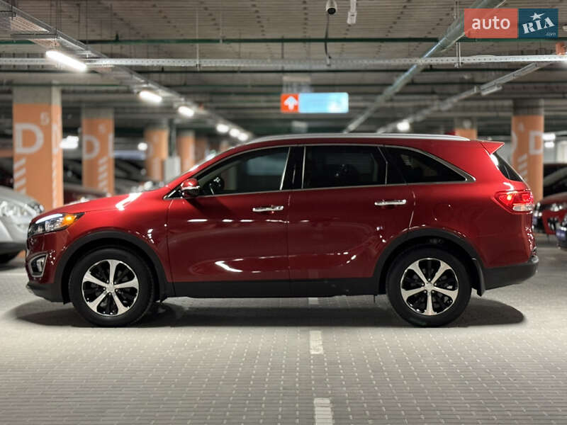 Позашляховик / Кросовер Kia Sorento 2016 в Києві