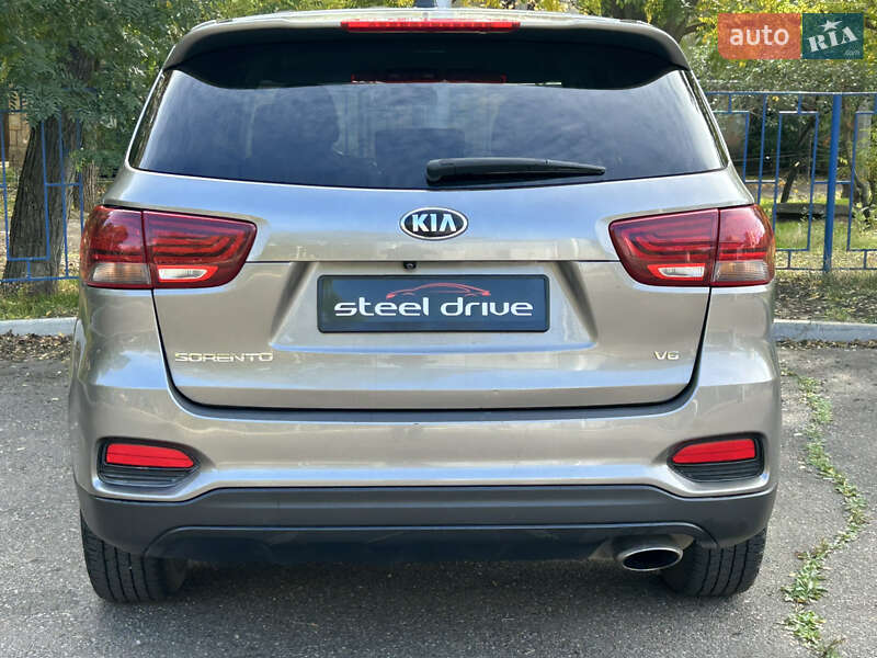 Внедорожник / Кроссовер Kia Sorento 2018 в Николаеве