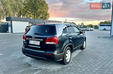 Позашляховик / Кросовер Kia Sorento 2012 в  фото 8 Позашляховик / Кросовер Kia Sorento 2012 в