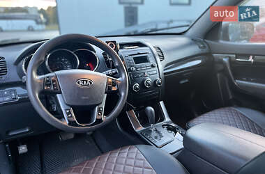 Позашляховик / Кросовер Kia Sorento 2012 в  фото 18 Позашляховик / Кросовер Kia Sorento 2012 в