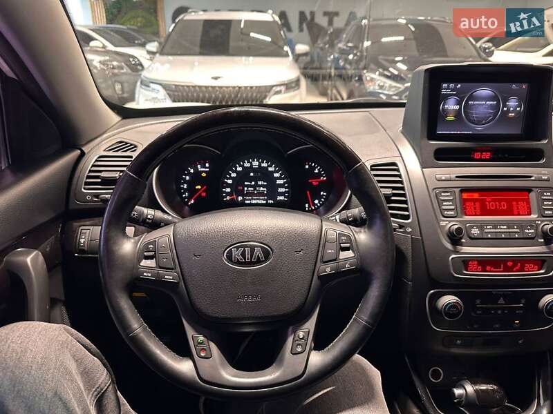Внедорожник / Кроссовер Kia Sorento 2012 в Одессе