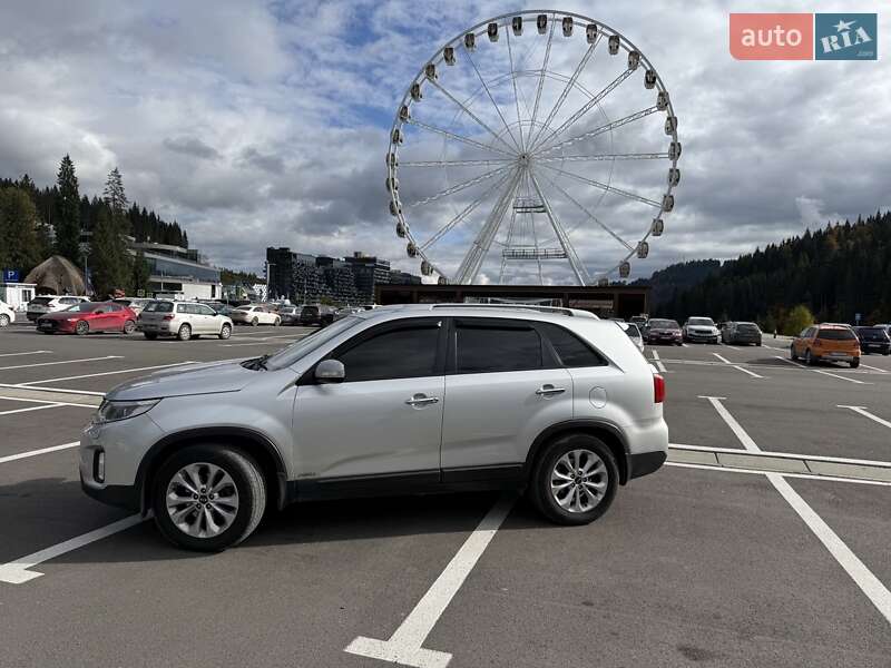 Позашляховик / Кросовер Kia Sorento 2013 в Івано-Франківську