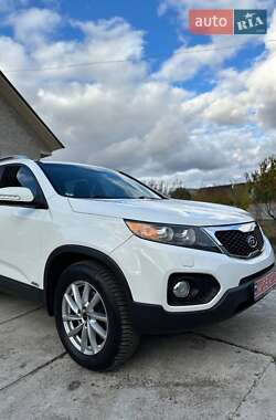 Внедорожник / Кроссовер Kia Sorento 2012 в 