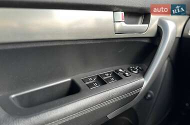 Внедорожник / Кроссовер Kia Sorento 2012 в 