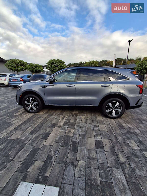 Внедорожник / Кроссовер Kia Sorento 2022 в 