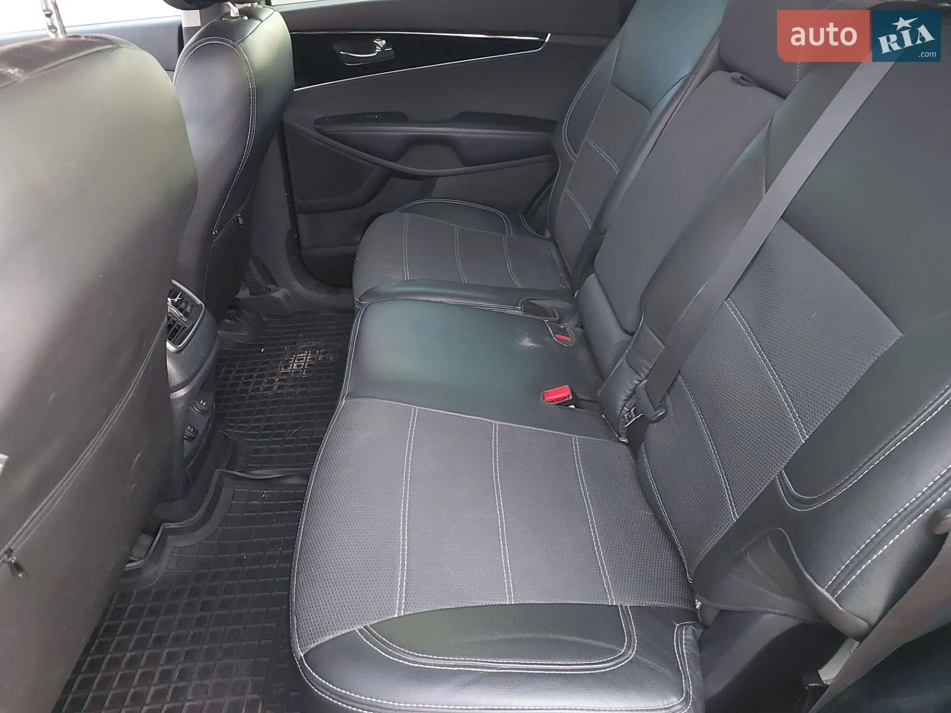 2016 Kia Sorento - мініатюра 32