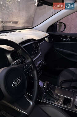 Внедорожник / Кроссовер Kia Sorento 2014 в 