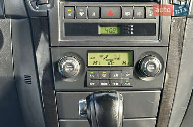 Внедорожник / Кроссовер Kia Sorento 2006 в 