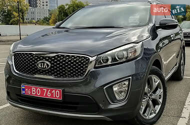 Внедорожник / Кроссовер Kia Sorento 2015 в 