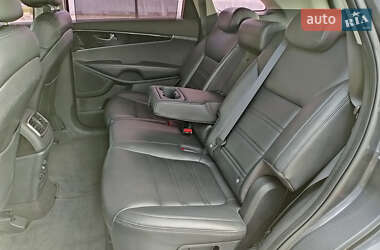 Внедорожник / Кроссовер Kia Sorento 2015 в 