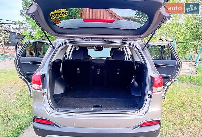 Позашляховик / Кросовер Kia Sorento 2015 в Запоріжжі