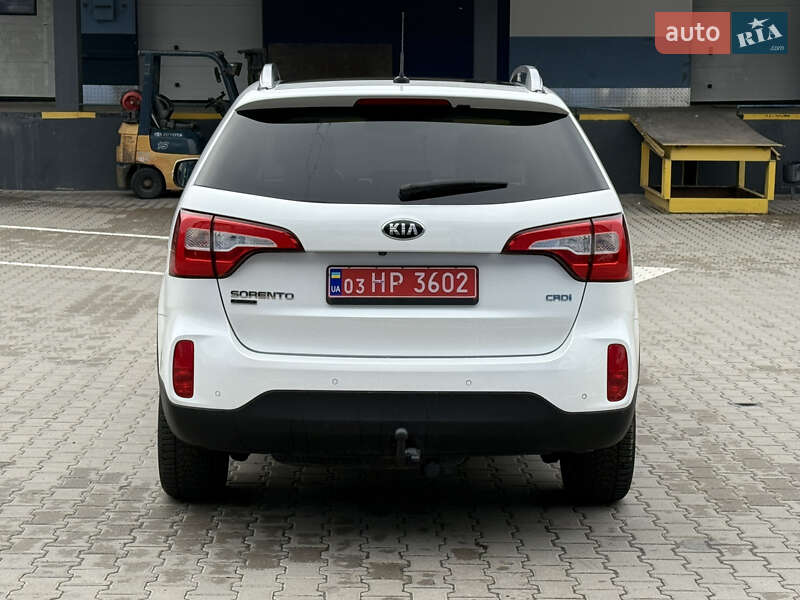 Внедорожник / Кроссовер Kia Sorento 2015 в Ровно