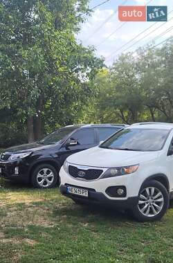 Позашляховик / Кросовер Kia Sorento 2013 в 
