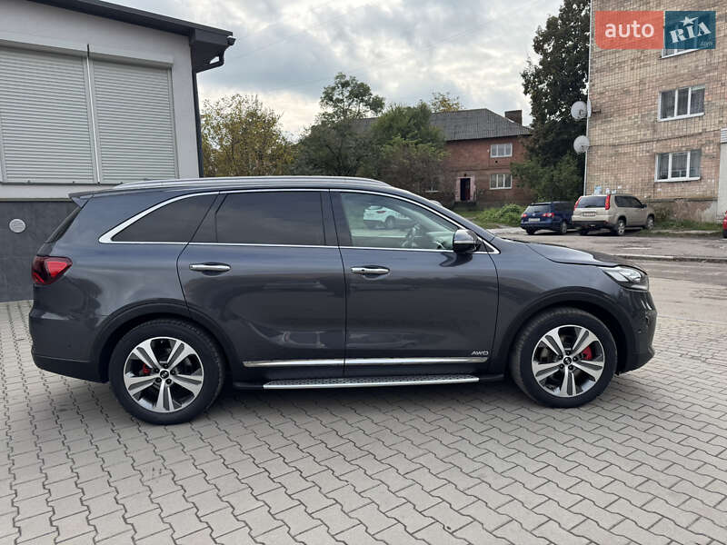 Внедорожник / Кроссовер Kia Sorento 2019 в Дубно фото 5 Внедорожник / Кроссовер Kia Sorento 2019 в Дубно