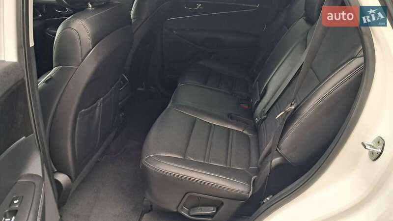 Позашляховик / Кросовер Kia Sorento 2015 в Києві фото 29 Позашляховик / Кросовер Kia Sorento 2015 в Києві