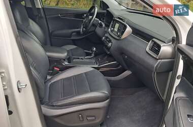 Внедорожник / Кроссовер Kia Sorento 2015 в 